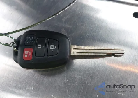 2015 Toyota Rav4 Xle из США, поврежденный, VIN 2T3RFREV7FW304672